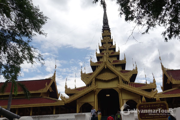 Mandalay Palace Photos - Myanmar Tours