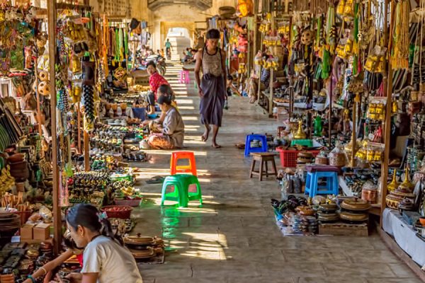 Bogyoke Market - Myanmar Golf Tours