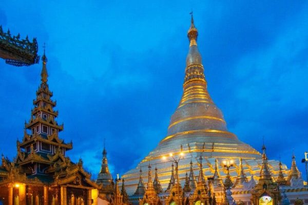 Shwedagon Pagoda At Night - Myanmmar Goft Tours