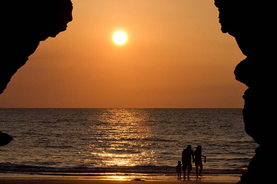 Ngwe Saung beach sunset - Myanmar 15 Days Tours