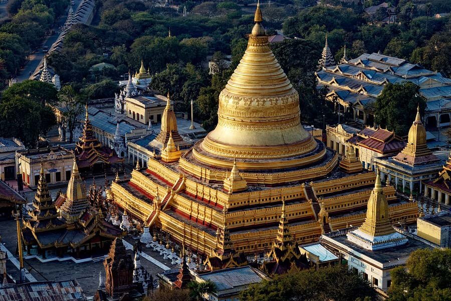 Shwezigon Pagoda - myanmar 11 days tours