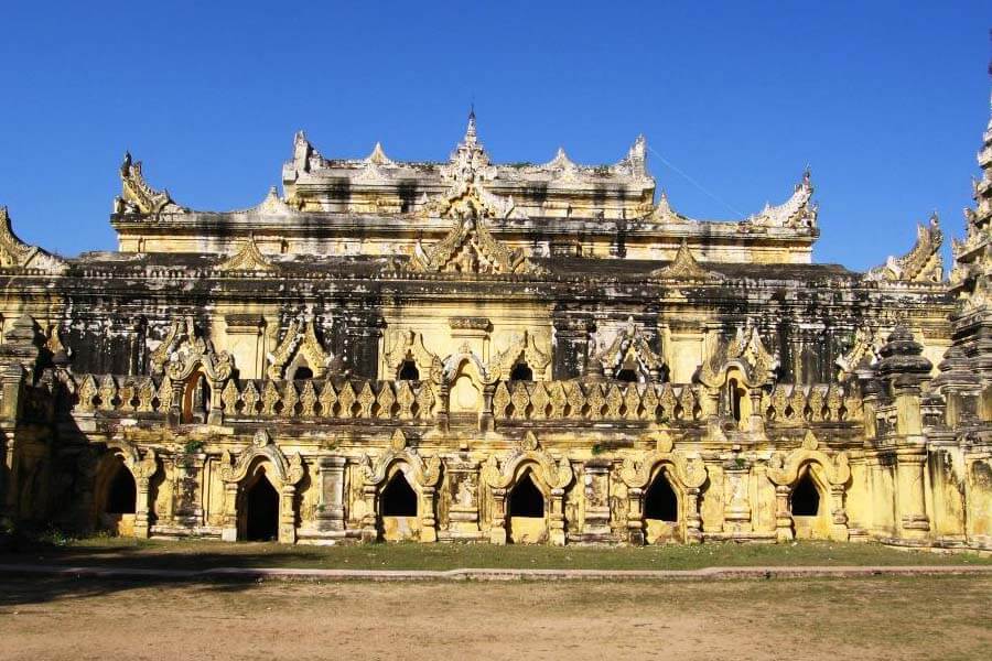 ancient city of Ava - Myanmar 11 days tours